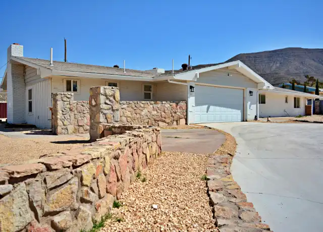 Property at 2521 Harvard Ave, Alamogordo, NM, 88310, 4 beds, 2 baths, [object Object]
