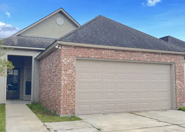 Property at 8027 Seville Ct, Baton Rouge, LA, 70820, 3 beds, 2 baths, [object Object]