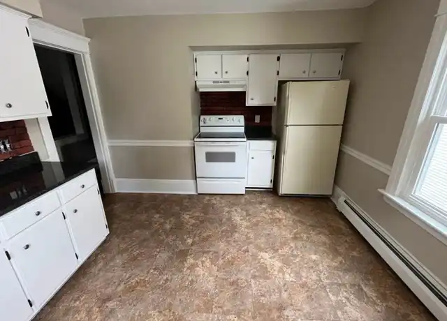 Property at 38 Springside Ave #4, Pittsfield, MA, 01201, 2 beds, 1 bath, [object Object]