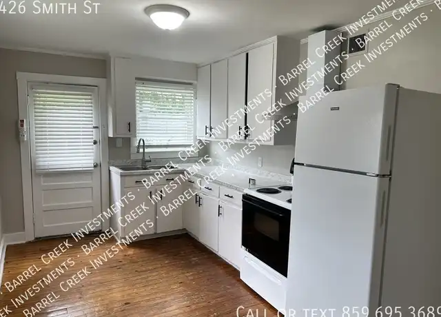 Property at 426 Smith St, Danville, KY, 40422, 2 beds, 1 bath, [object Object]