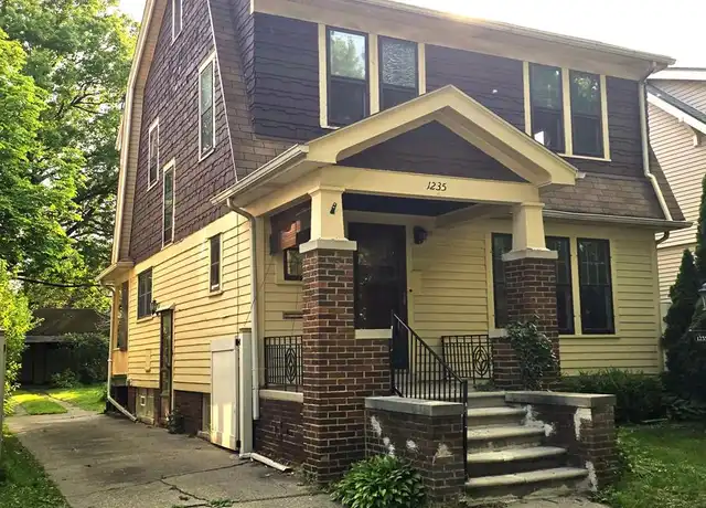 Property at 1235 Lakepointe St, Grosse Pointe Park, MI, 48230, 3 beds, 1 bath, [object Object]