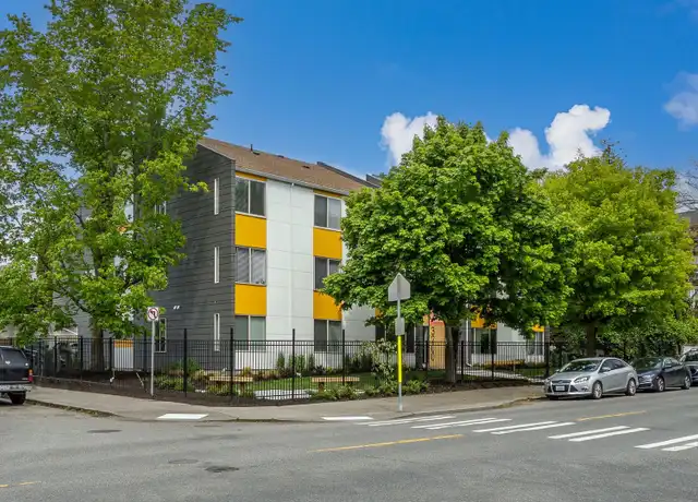 Property at 3200 E Union St Unit 201, Seattle, WA, 98122, 3 beds, 1 bath, [object Object]