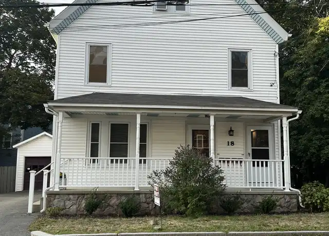 Property at 18 Union St Unit 2, Reading, MA, 01867, 4 beds, 1 bath, [object Object]