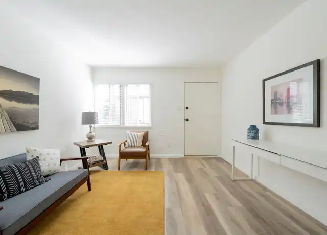Property at 2620 11th St, Santa Monica, CA, 90405, 1 bed, 1 bath, [object Object]