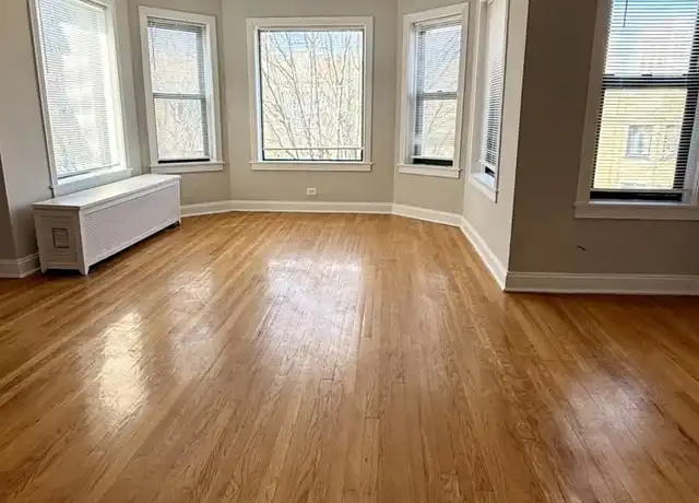 Property at 2215 E 69th St, Chicago, IL, 60649, 2 beds, 1 bath, [object Object]