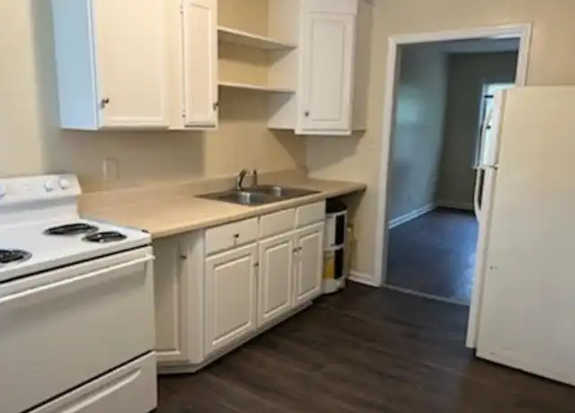 Property at 4600 Springview Rd, Charlotte, NC, 28213, 1 bed, 1 bath, [object Object]