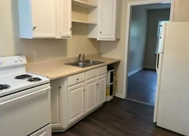 Property at 4600 Springview Rd, Charlotte, NC, 28213, 1 bed, 1 bath, [object Object]
