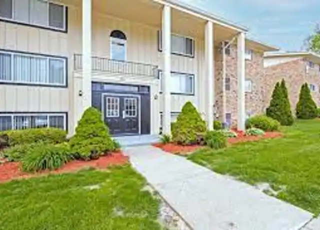 Property at 1862 Valley Rd, Champaign, IL, 61820, 2 beds, 1 bath, [object Object]