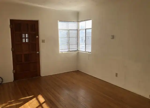 Property at 1411 Marble Ave NW, Albuquerque, NM, 87104, 1 bed, 1 bath, [object Object]