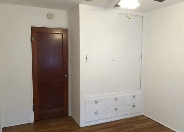 Property at 701 14th St NW, Albuquerque, NM, 87104, 2 beds, 1 bath, [object Object]