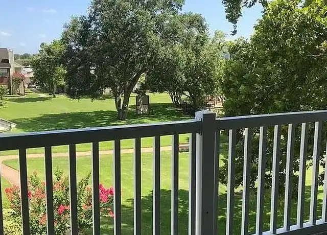 Property at Raintree - 110 Lake Rd, Lake Jackson, TX, 77566, 2 beds, 1-2 bath, [object Object]