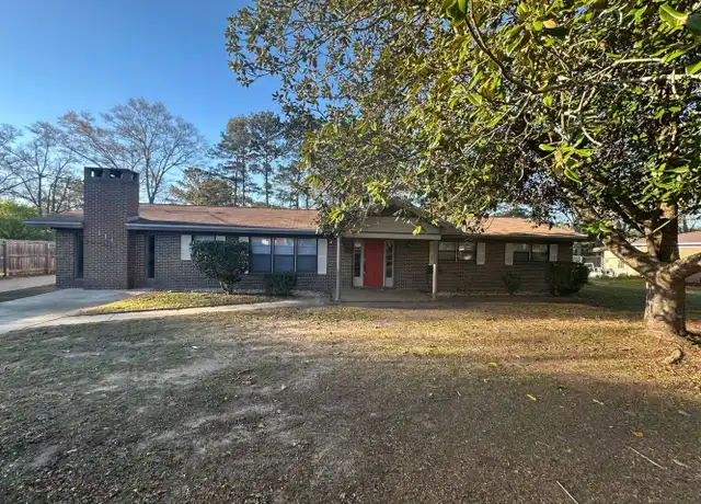 Property at 114 Kinnon Dr, Enterprise, AL, 36330, 3 beds, 2 baths, [object Object]