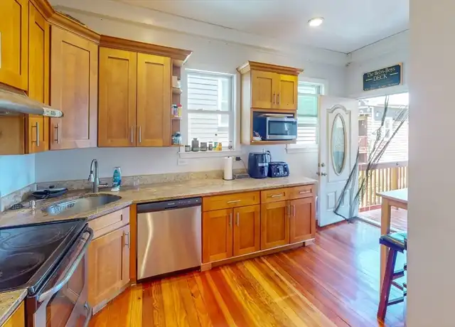 Property at 16 Carpenter St Unit 2, Boston, MA, 02127, 3 beds, 2 baths, [object Object]