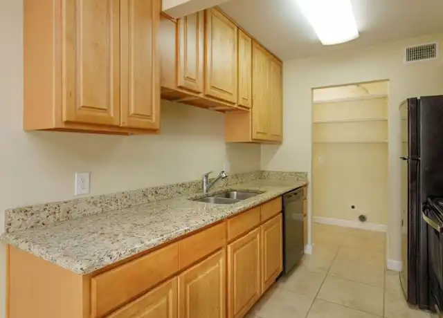 Property at Kiwi Apartments - 829 E Wildmere Ave, Longwood, FL, 32750, 2 beds, 1 bath, [object Object]