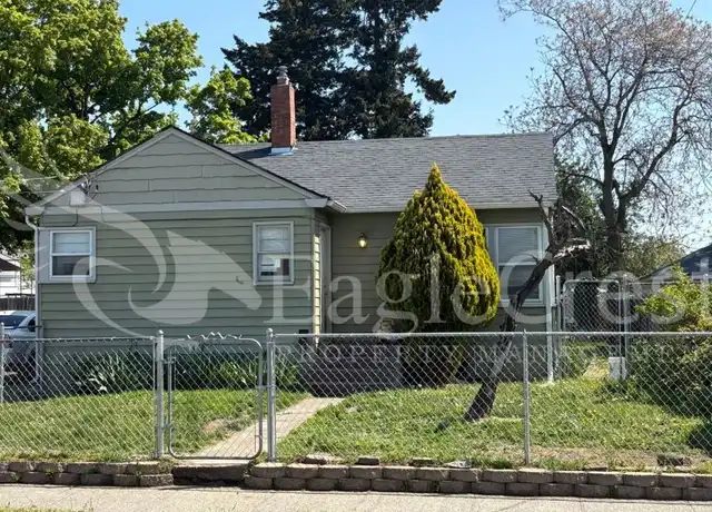 Property at 520 N Blue St, Walla Walla, WA, 99362, 3 beds, 2 baths, [object Object]