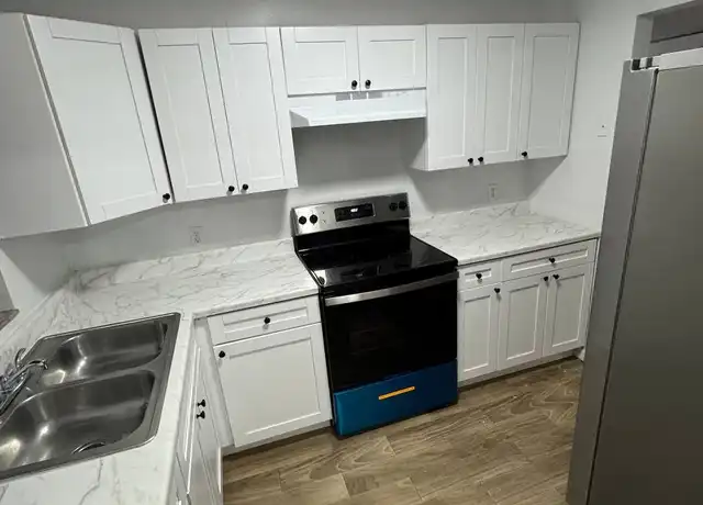 Property at 2837 Vermont Ave, Lakeland, FL, 33803, 3 beds, 2 baths, [object Object]