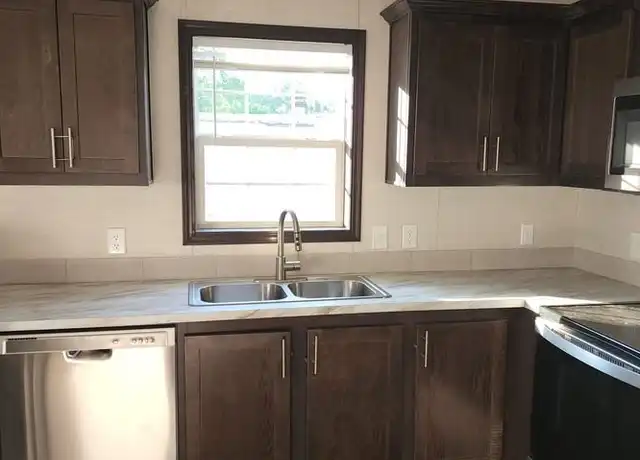 Property at 10610 State Route 762 Unit 132B, Lockbourne, OH, 43137, 3 beds, 2 baths, [object Object]