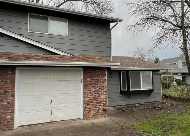 Property at 212 S 41st St, Springfield, OR, 97478, 2 beds, 1.5 baths, [object Object]