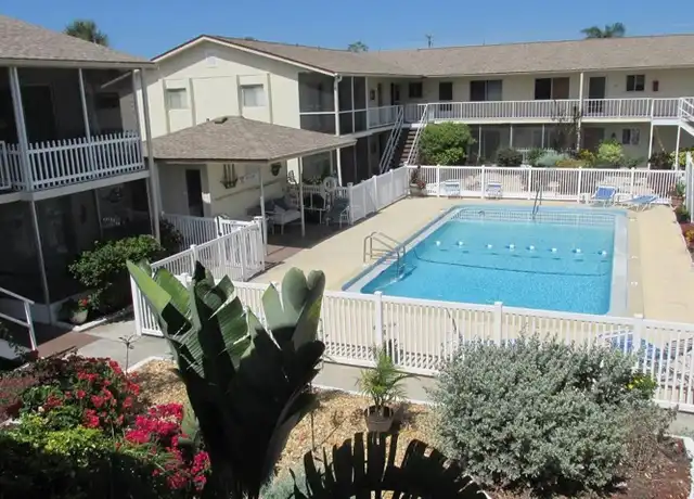 Property at 340 Base Ave E, Venice, FL, 34285, 2 beds, 1 bath, [object Object]