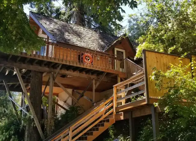 Property at 9232 S Lakeshore Rd, Chelan, WA, 98816, 2 beds, 1 bath, [object Object]