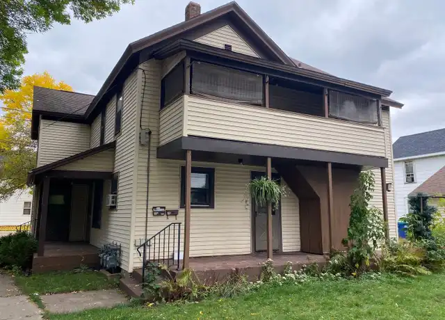 Property at 121 S 7th St Unit 3C, Wausau, WI, 54403, 3 beds, 1 bath, [object Object]
