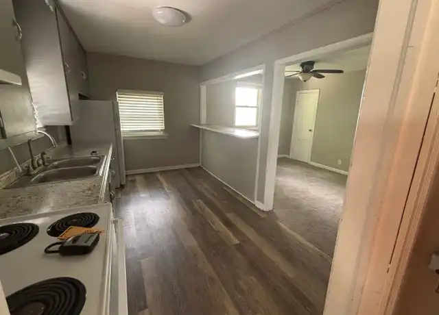 Property at 861 N 11th St Unit 4, Noblesville, IN, 46060, 1 bed, 1 bath, [object Object]