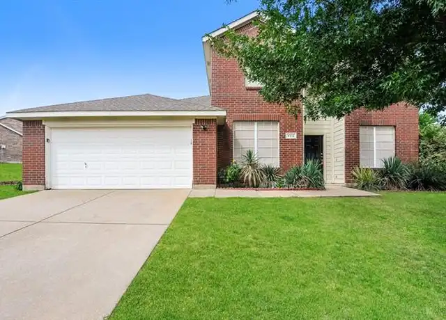Property at 8312 Tribute Ln, Fort Worth, TX, 76131, 4 beds, 2 baths, [object Object]