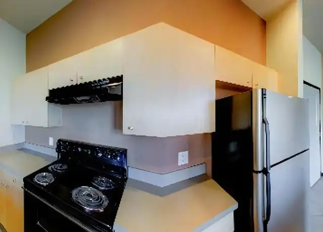 Property at 1335 W Elizabeth St Unit 207, Fort Collins, CO, 80521, 1 bed, 1 bath, [object Object]
