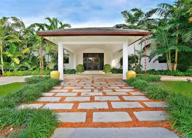 Property at 6611 Leonardo St, Coral Gables, FL, 33146, 5 beds, 5.5 baths, [object Object]