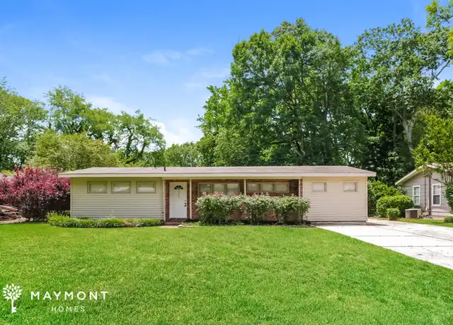 Property at 2305 12th St SE, Decatur, AL, 35601, 3 beds, 2 baths, [object Object]