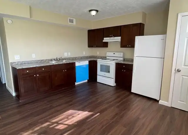 Property at 910 Main St Unit 7, Pasadena, TX, 77506, 2 beds, 1 bath, [object Object]