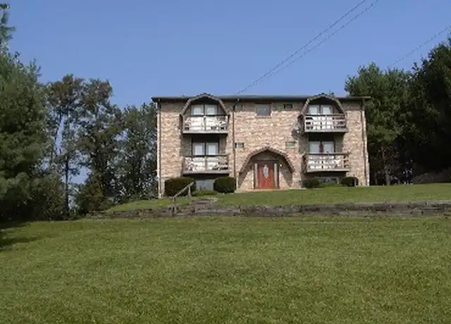 Property at 180 Manor Dr Apt 2, Wellsburg, WV, 26070, 2 beds, 1 bath, [object Object]