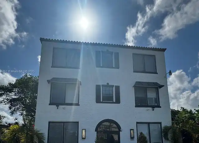 Property at 444 Ponce de Leon Unit 12, Coral Gables, FL, 33134, 1 bed, 1 bath, [object Object]