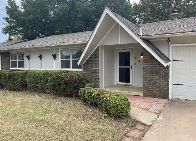 Property at 904 S 31st St, Broken Arrow, OK, 74014, 3 beds, 2 baths, [object Object]