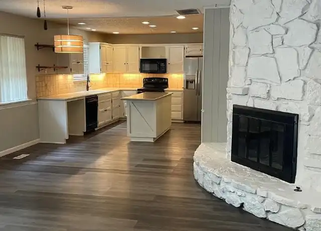 Property at 904 S 31st St, Broken Arrow, OK, 74014, 3 beds, 2 baths, [object Object]
