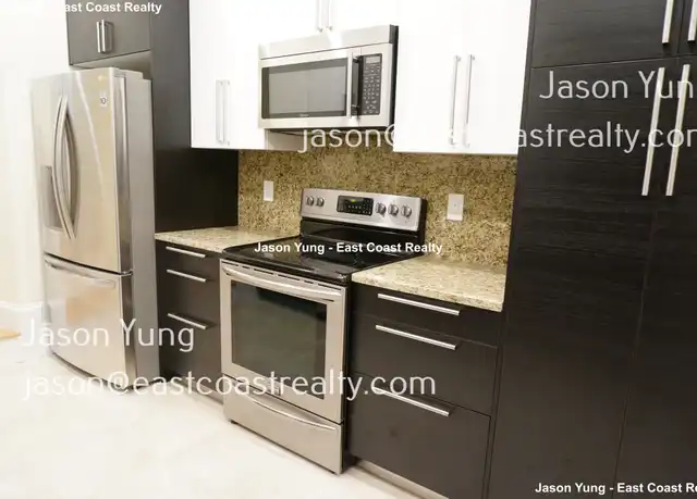 Property at 1032 Commonwealth Ave Unit 2, Boston, MA, 02215, 4 beds, 2 baths, [object Object]