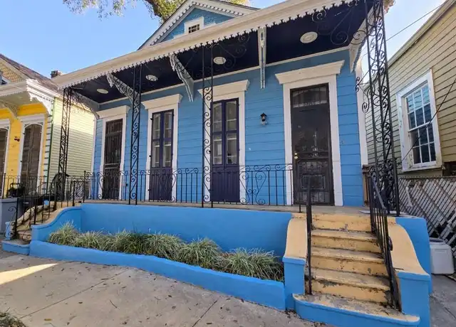 Property at 1925 Bayou Rd, New Orleans, LA, 70116, 2 beds, 1 bath, [object Object]