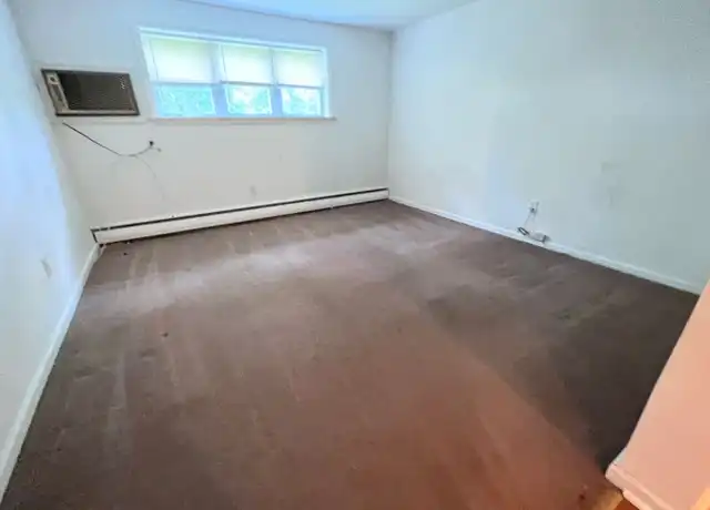 Property at 2201 W Chester Pike Unit A15, Broomall, PA, 19008, 2 beds, 1 bath, [object Object]