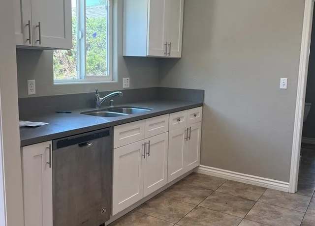 Photo of 239 E Montana St, Pasadena, CA 91104