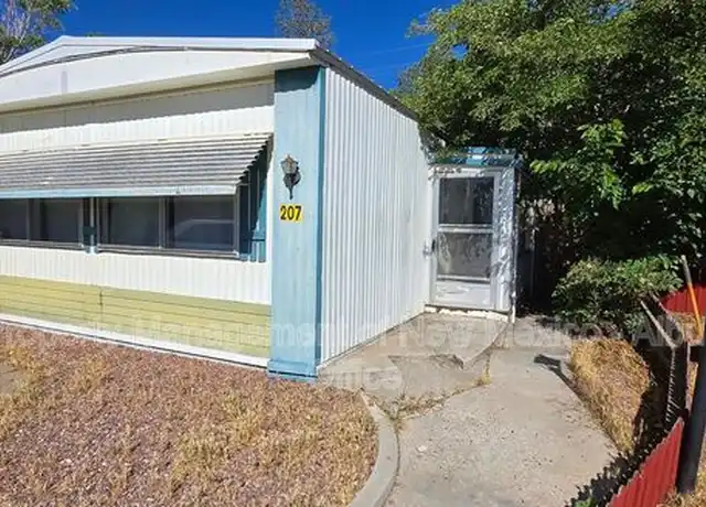 Property at 207 Buena Vista Ct SE, Rio Rancho, NM, 87124, 2 beds, 1.5 baths, [object Object]