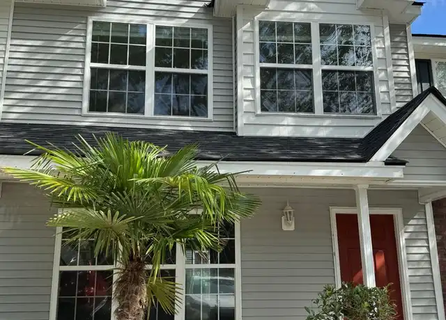 Property at 503 South Sq, Bluffton, SC, 29910, 3 beds, 2.5 baths, [object Object]