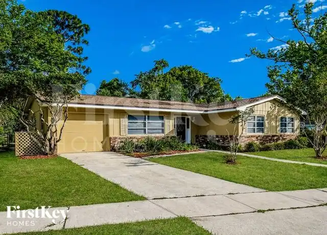 Property at 207 Lily Rd, Saint Augustine, FL, 32086, 4 beds, 2 baths, [object Object]