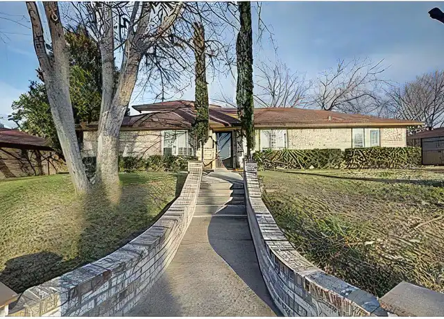 Property at 1902 Cottonwood Rd, Carrollton, TX, 75006, 4 beds, 2 baths, [object Object]