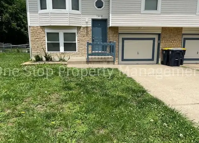 Property at 7902 NW 79th Pl, Kansas City, MO, 64152, 3 beds, 2 baths, [object Object]