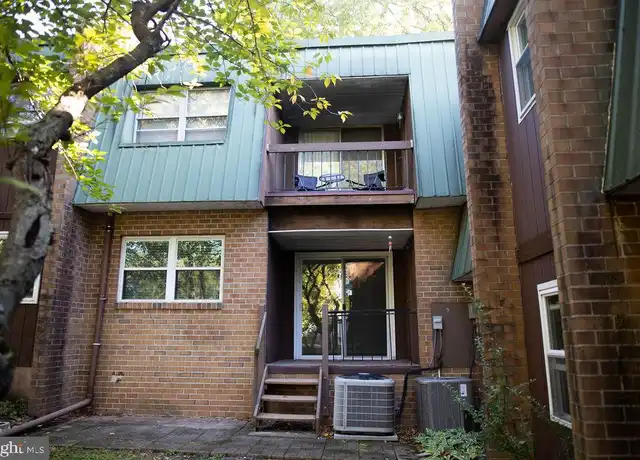 Property at 319 Meadowview Ln #319, Mont Clare, PA, 19453, 2 beds, 1.5 baths, [object Object]