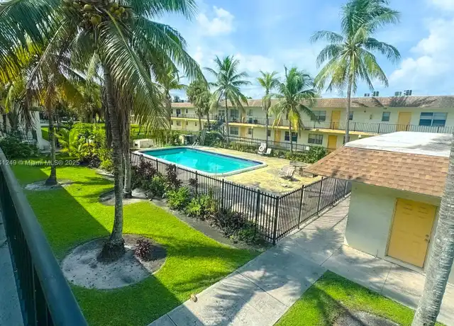 Property at 4160 NW 21st St Unit 113F, Lauderhill, FL, 33313, 2 beds, 1 bath, [object Object]