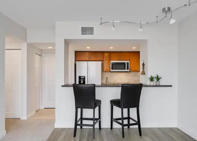 Property at 511 Lucerne Ave #310, Lake Worth Beach, FL, 33460, 1 bed, 1 bath, [object Object]