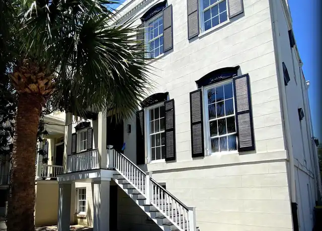 Property at 224 E Liberty Unit 2, Savannah, GA, 31401, 1 bed, 1 bath, [object Object]