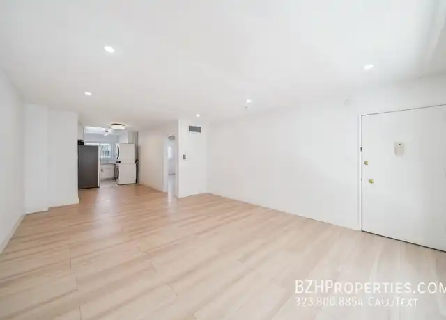 Property at 326 Serrano Ave Unit 9, Los Angeles, CA, 90020, 1 bed, 1 bath, [object Object]