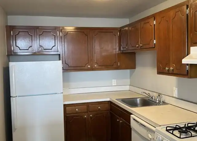 Property at 967 Asylum Ave Unit 9J, Hartford, CT, 06105, 1 bed, 1 bath, [object Object]